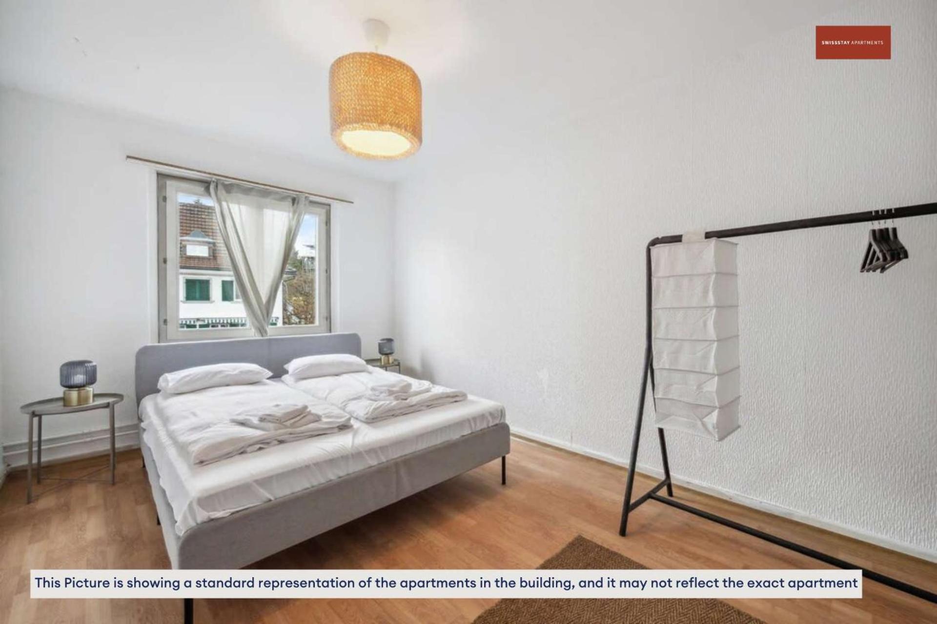 Cozy And Simple With Natural Light *